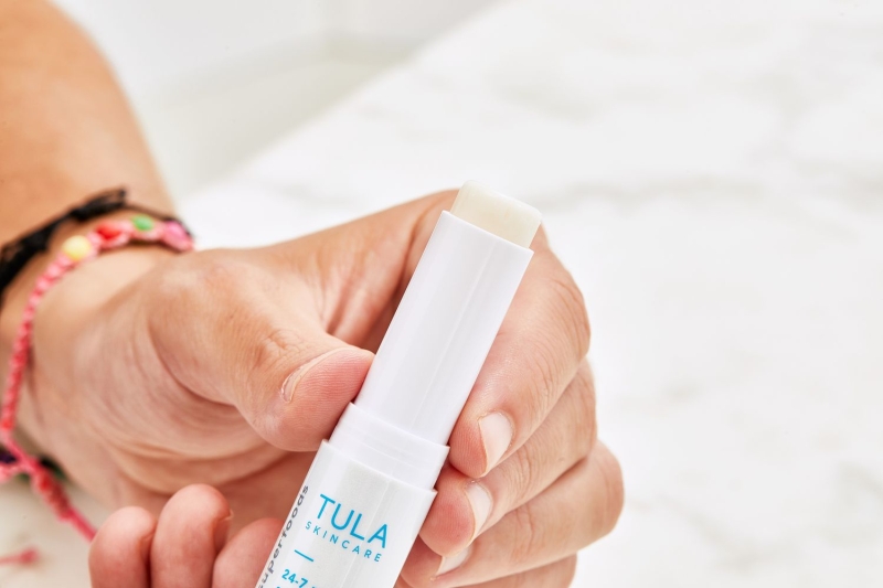 A good eye cream for puffiness should not only help drain excess under-eye fluid quickly for a smooth, even-looking skin surface that brightens your entire face, but also address fine lines, dark circles, and dryness. Shop our editor-tested picks now.