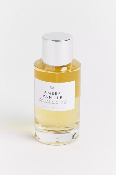 Amber blends seamlessly with floral, woody, or spicy notes, making it the chameleon of the perfume world that adds a touch of sophistication.