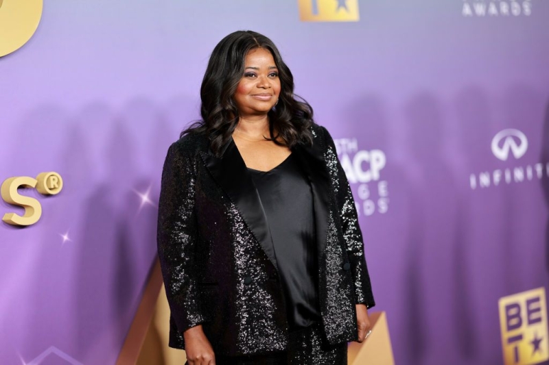 Award-winning actress Octavia Spencer exclusively took InStyle behind the scenes as she got ready for the 55th NAACP Image Awards with her stylist and glam team. See ahead for more details on Spencer's look, her personal style, and the team that helps bring it all together.