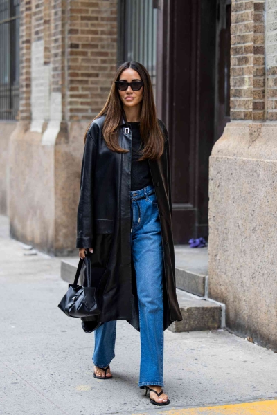 Mom jeans are a tried and true denim style that's not going anywhere anytime soon. So why not embrace the relaxed fit and elevate things by wearing them with eye-catching yet practical shoes.