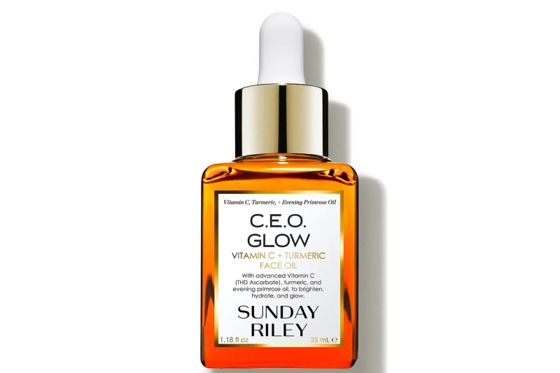 Sunday Riley is 20 percent off during Dermstore’s Beauty Refresh Sale. This is everything we’re eyeing, including Oprah’s favorite smoothing serum, an editor-approved retinol oil, and more.