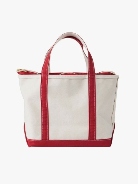 The Boat Tote, a Summertime Favorite, Is Now a Street Style Essential