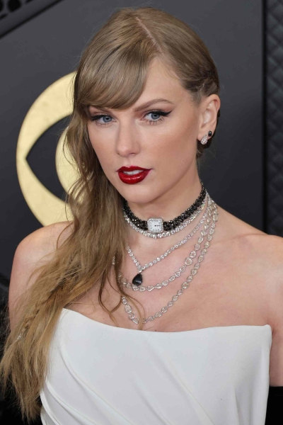 Tracing Taylor Swift’s hair color evolution, from her buttery gold ringlets to her current old money blonde bob.