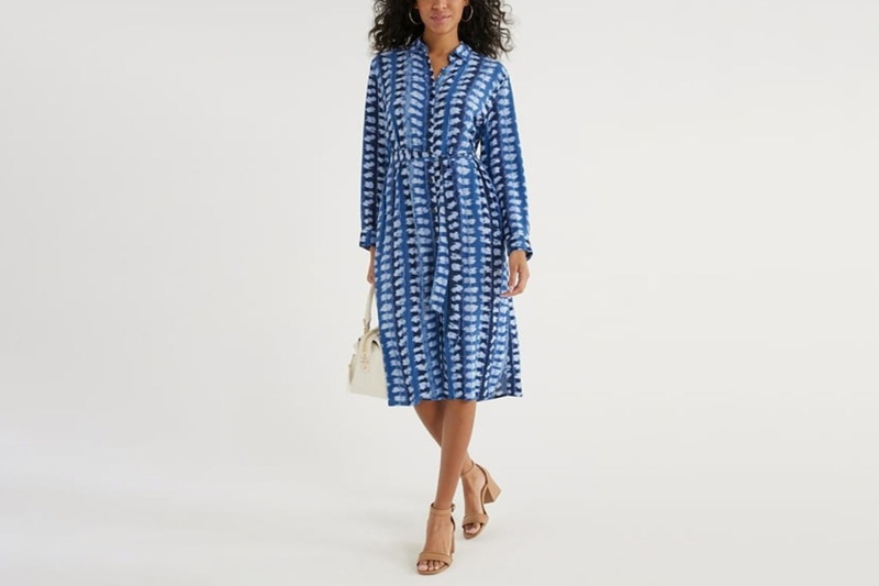 Walmart’s virtual shelves are jam-packed with linen-blend blazers, flowy dresses, platform sandals, and shoulder bags for spring starting at just $6. One shopping writer is eyeing these 10 fashion finds, all under $30, from brands like Scoop, Time and Tru, and No Boundaries.