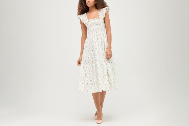 A fashion editor vacationed in Houston and wore the Hill House Home Nap Dress, Madewell Melody Smocked Midi Dress, and Anthropologie Gabbie Strapless Ruched Dress. Plus, shop other spring dresses from $42.