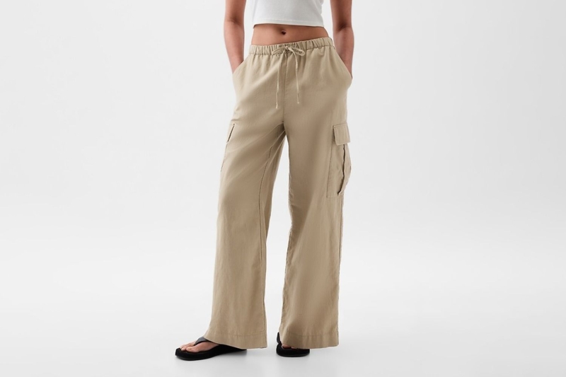 I tried Gap’s Mid-Rise Linen-Cotton Pull-On Cargo Pants that are comfortable, trendy, and easy to dress up. Grab the summer-perfect linen pants that are as comfy as sweats for $80, and see why they’re set to be my most-worn bottoms of 2024.