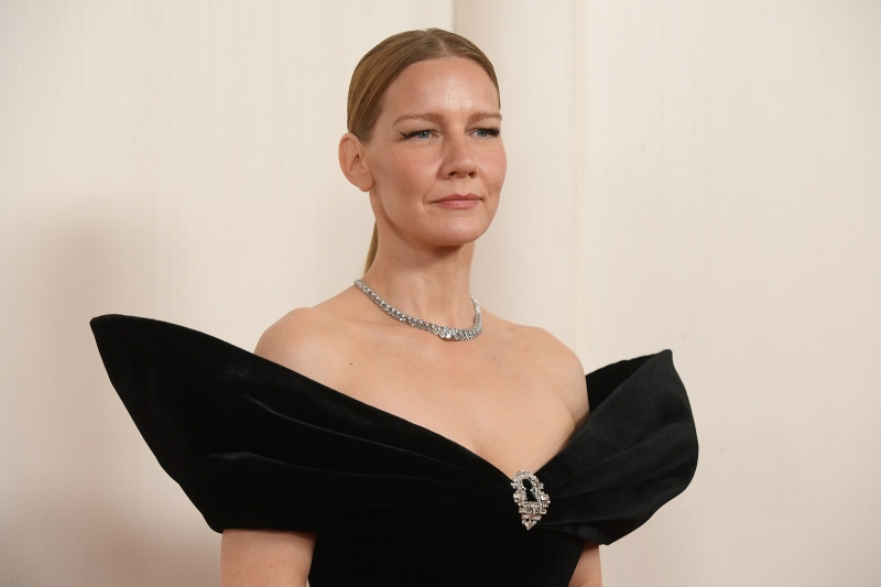 Sandra Hüller’s Schiaparelli Oscars Gown Is “Wearable Art”