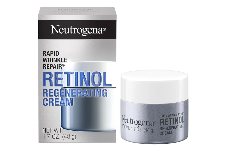 Shoppers swear by the Neutrogena Hydro Boost Caffeine Eye Gel Cream to smooth and de-puff their under-eyes. Snag the skincare product from a Jennifer Garner-used brand while it’s on sale for $16 at Amazon.