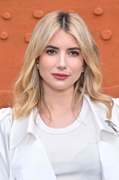 Springtime hair hues reflect the season’s renewal and vibrancy while providing a smooth, seamless aesthetic transition from winter to summer. Here are seven colors that will be everywhere this season.