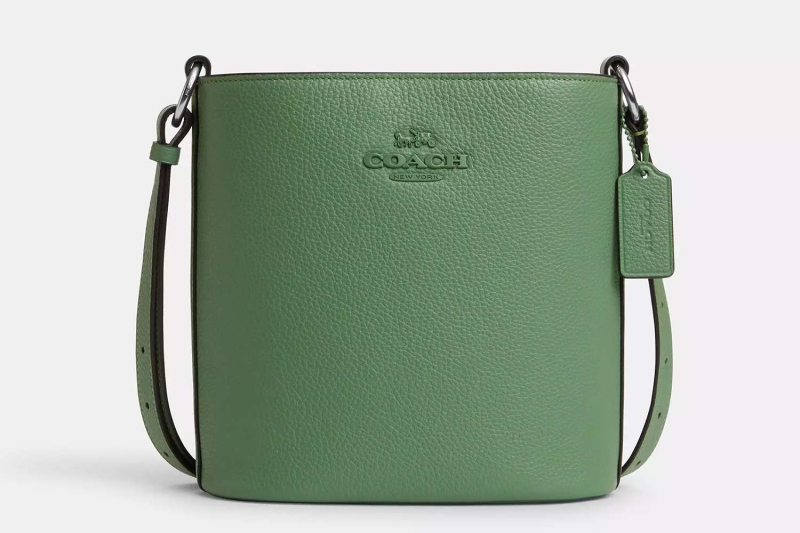 During Coach Outlet’s Mother’s Day Sale, select purses and wallets start at $31. Here’s everything we’re eyeing, including wallets, crossbody bags, the Sophie Bucket Bag, Molliet Tote Bag at up to 70 percent off.