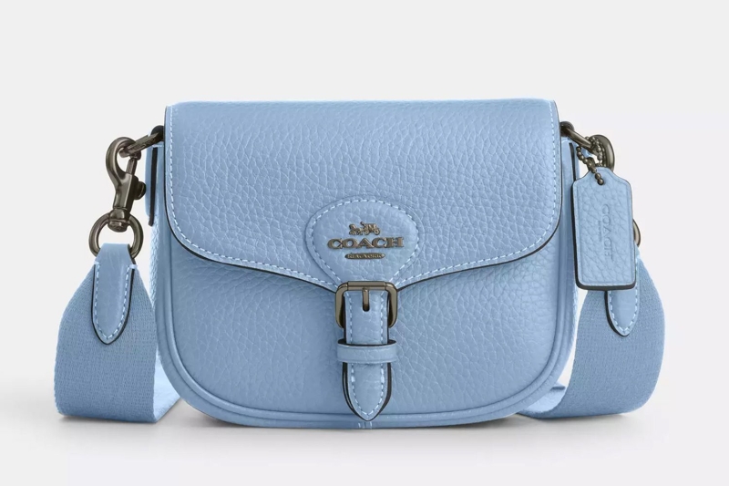 During Coach Outlet’s Mother’s Day Sale, select purses and wallets start at $31. Here’s everything we’re eyeing, including wallets, crossbody bags, the Sophie Bucket Bag, Molliet Tote Bag at up to 70 percent off.