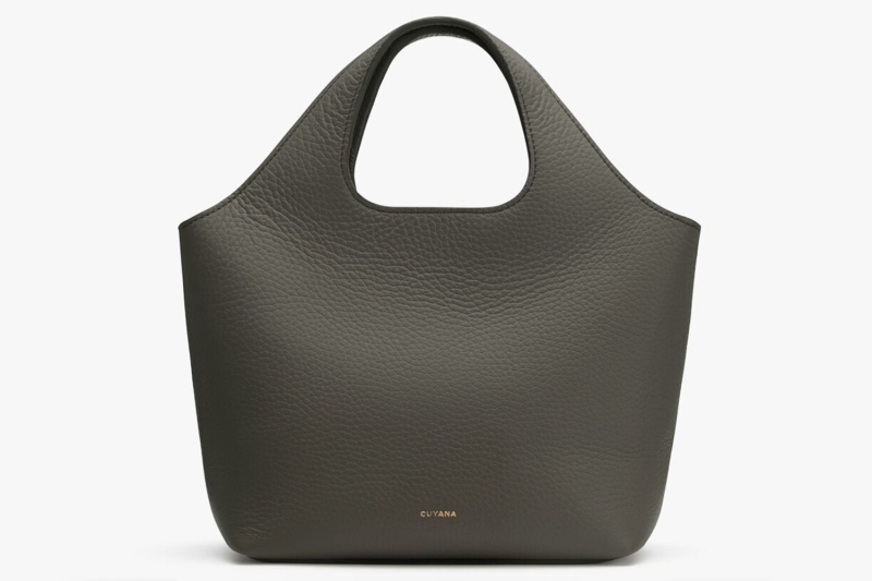 Emily Blunt just carried Cuyana’s Mini System Tote Bag in croc-embossed leather. We found her exact style, as well as Cuyana purses worn by Meghan Markle, Eva Mendes, Selena Gomez, and Zoe Saldaña.
