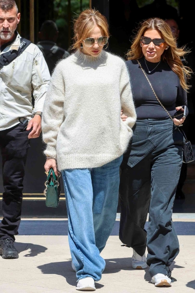 Jennifer Lopez stepped out in a pair of ultra-baggy jeans and a white T-shirt while shopping in Paris on May 10.