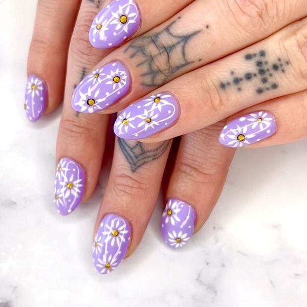 Lavender is a popular nail color thanks in no small part to the soft pastel hue's tranquil and calming qualities. Here, scroll through 20 lavender nail looks to wear now.