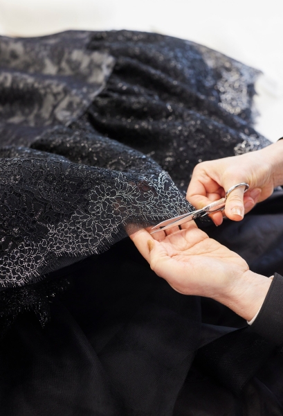 Penélope Cruz’s Elegant Met Gala 2024 Gown Featured 8 Different Types of Floral Lace