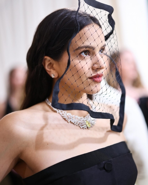 Rosalía’s 2024 Met Gala Dress Took 1,800 Hours to Make