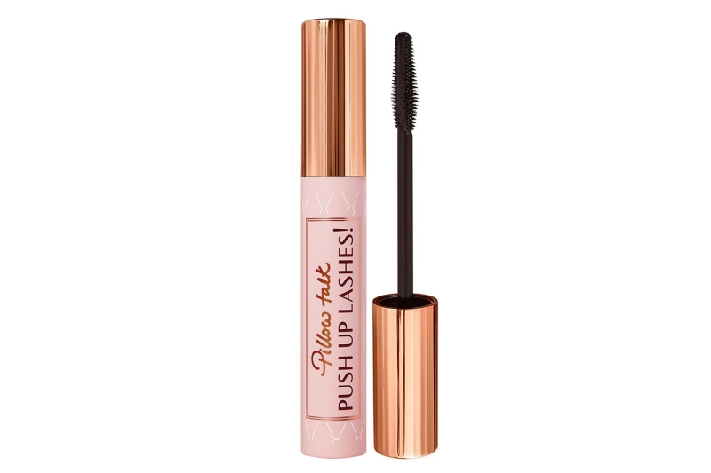 Sarah Jessica Parker’s Met Gala makeup was done using Charlotte Tilbury products, including the brand’s Beautiful Skin Radiant Concealer, Hollywood Flawless Filter Primer, and Pillow Talk Lipstick.