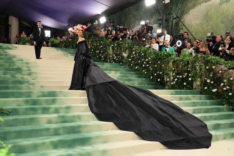 The Met Gala host just walked the red carpet in her second gown of the night.