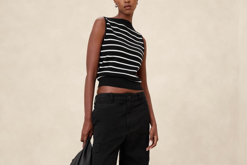 These are the 10 summer items a fashion writer is eyeing from Banana Republic Factory up to 40 percent off, including wide-leg linen pants, shorts, denim skirts, mini dresses, and more. Prices start at $24.